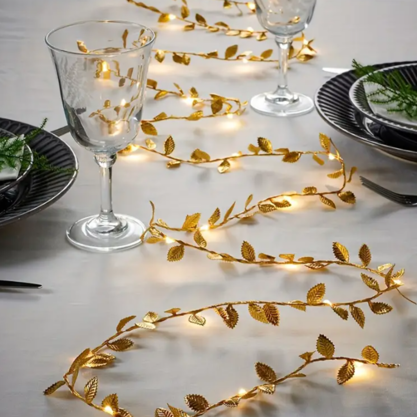 20-LED Golden Leaf Decorative String Lights