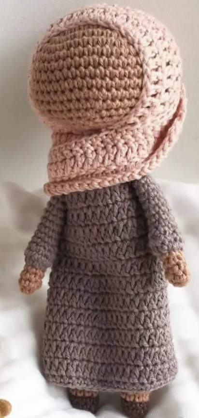 Handmade Crochet Muslim Dolls - Male and Female Set